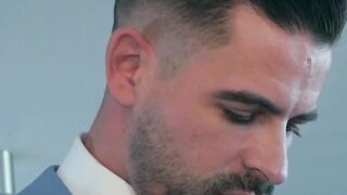 Hunk lex Mecum is down on his knees to swallow every inch of Andre Bugatti