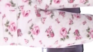 Babe collects her piss in a container and shows it to camera