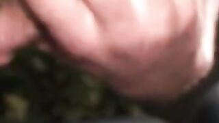 Amateur stud pumps stiff dick til cum eruption