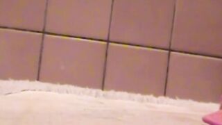 Perverted Asian lets us watch her fill a cup with pee