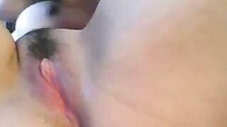 Webcam Girl Squirts for Viewers