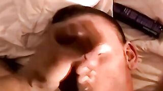 Mature straight amateur jerks off to porn with pride