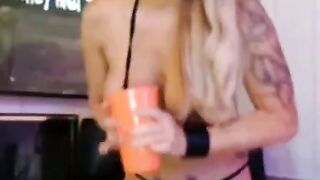 Big-Titted Blonde Bombshell on Webcam!
