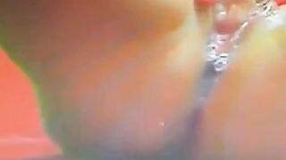Creamy Squirting Cam Girl Gushes