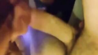 Mature française de Lyon adore le sexe et la bouche remplie de sperme