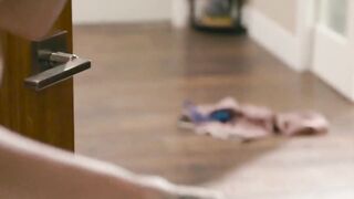 Chloe Temple and Mona Wales finger bang their tight wet holes Hoe 2