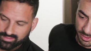 Candee Licious seduces two cocks to penetrate her together