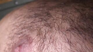 Ripped Leo Alexander fires jizz ropes and rubs it in skin