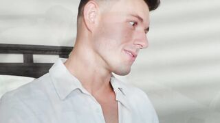 Justin Matthews in a live sex show with his best friend Ryder Owens