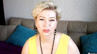 Magical Older Russian Whore AimeeParadise Exposes Her Holes Inside Homemade Performance!