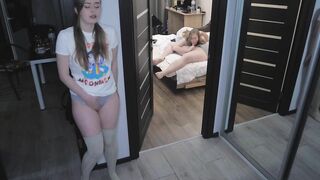 Step Daughter Has Powerful Orgasm When Spying Stepdaddy Fucks Milf