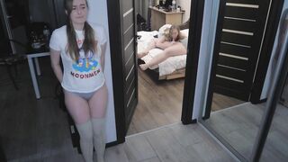 Step Daughter Has Powerful Orgasm When Spying Stepdaddy Fucks Milf