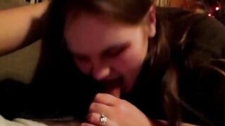 Wifey Give Strangers Blowjobs As Gifts For Christmas