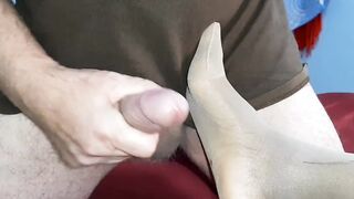 Toejob with shiny Nylons