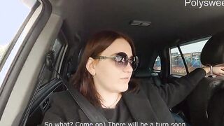 Hottie head into the vehicle and cheeky pegging into a outside place