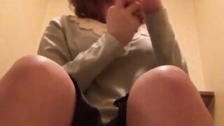 Alone Japanese arouses her clit through pussy fingering