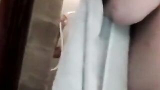 Straight amateur pumps hairy cock till cum eruption