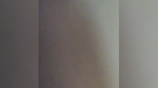 Alluring Japanese babe buzzes vibrator against clit