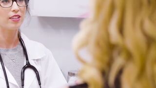 Serene Siren shares Haley Reed with her lesbian doctor friend