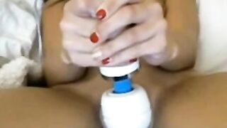 Webcam Girl Masturbating with Dildo at Home