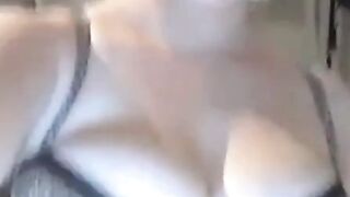 Bella con gran trasero en webcam busca diversión