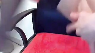 Big Pussy Lips Amateur MILF on Webcam