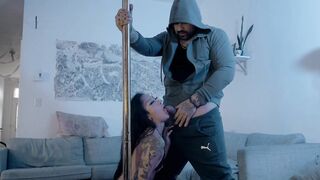 AD4X - Danseuse erotique