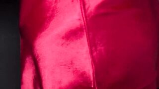 He fucks and fingers chubby Yvona till she squirts all over the floor