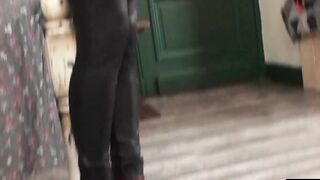 Seductive and submissive MILF Lizzy Lovers endures having her sweet asshole demolishe