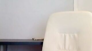 Hot Webcam Slut Deepthroat Spitting Webcam Show