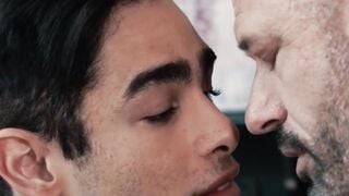 Older gentleman dominates athletic young gay in rough anal