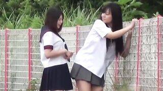 Urinating Asian women clueless of lusty secret lens