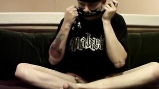 Straight Ian Madrox shows off feet then jerks a solo cumshot