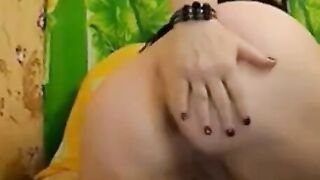 Big-Titted Amateur Mom on Webcam