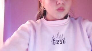 Slutty Teen Spitting Aheago On Webcam