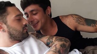 Latino Jordan Neo begs for Igor Luciosâ rough anal pounding