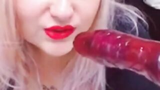 Big-Titted BBW Plays with Dildo on Webcam