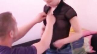 Deutsches Amateur-Paar in einem Blowjob-Video zum Treuetest