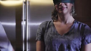 Draven Navarro pays TS Janie Blade with birthday dick