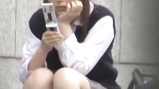 Voyeur captures every second of pussy poking till pee