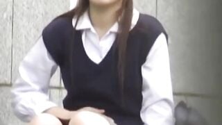 Voyeur captures every second of pussy poking till pee