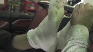 Manuel Skye lustfully tongues and sucks his buddyâs toes