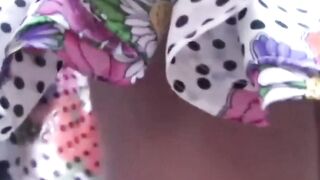 Voyeur cam collects plenty of bums and panties of ladies