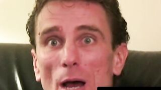 Amateur guy puts on a hot solo jerking show