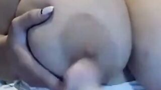 Big-Titted Romanian BBW Plays on Webcam