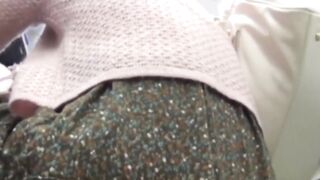 Hidden cam sneaks peek at Japanese babes peachy bums