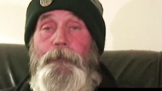 Hobo grandpa with huge beard jerks off hard