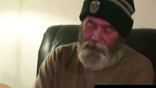 Hobo grandpa with huge beard jerks off hard