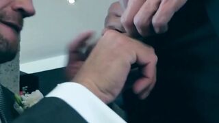 Buffed Donato Reyes reveals his cock and gives Emir Boscatto a memorable anal