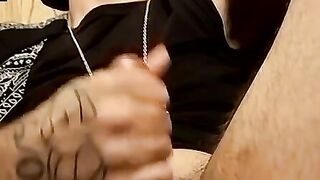 Handsome straight badboy Flaco jacks off solo